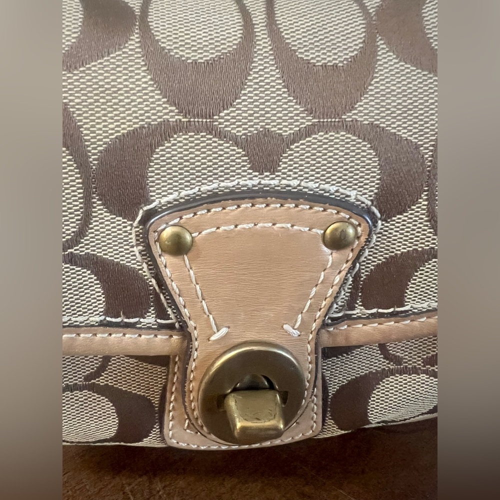 Coach Signature Canvas/Leather Cricket Turnlock Crossbody Bag - Picture 9 of 16